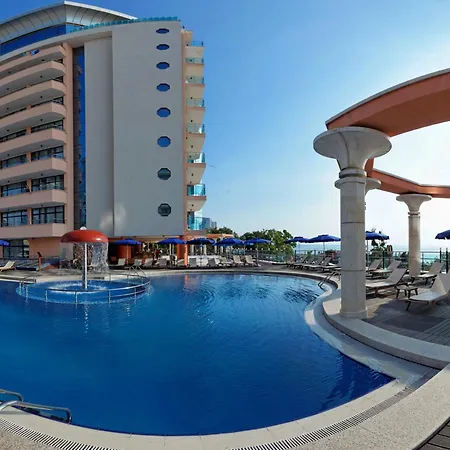 Готель Astera & With Free Private 4*