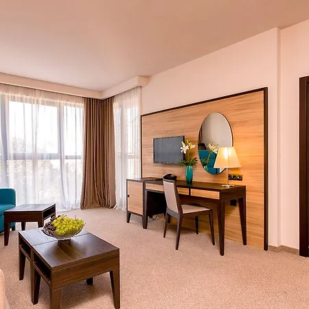 Astera & With Free Private 4* Goudstrand