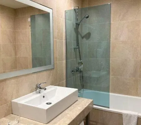 Astera & With Free Private Готель 4*