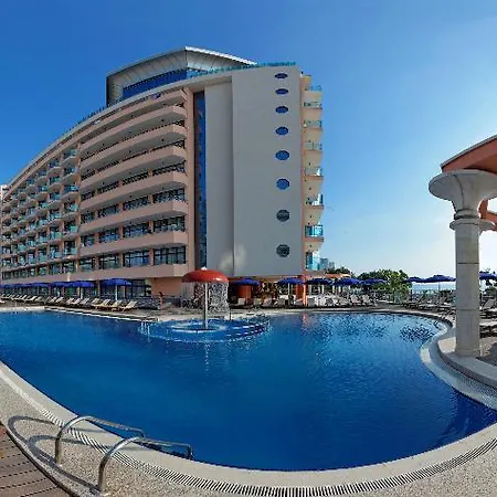 Hotel Astera & With Free Private 4*